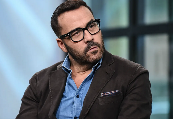 Jeremy Piven: A Journey through Film and Television post thumbnail image